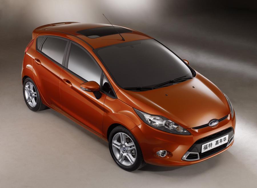  Ford Fiesta Zetec S 2009 года  (фото 6 из 38)
